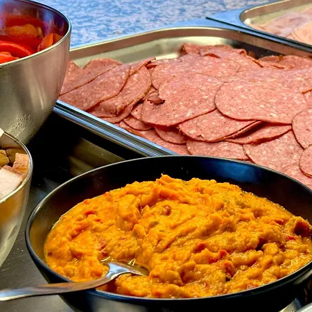 Hotell Complex Bran Brad Bega